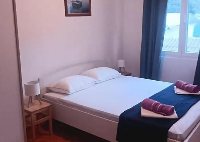 Aparmani Dani 2 * 帕格